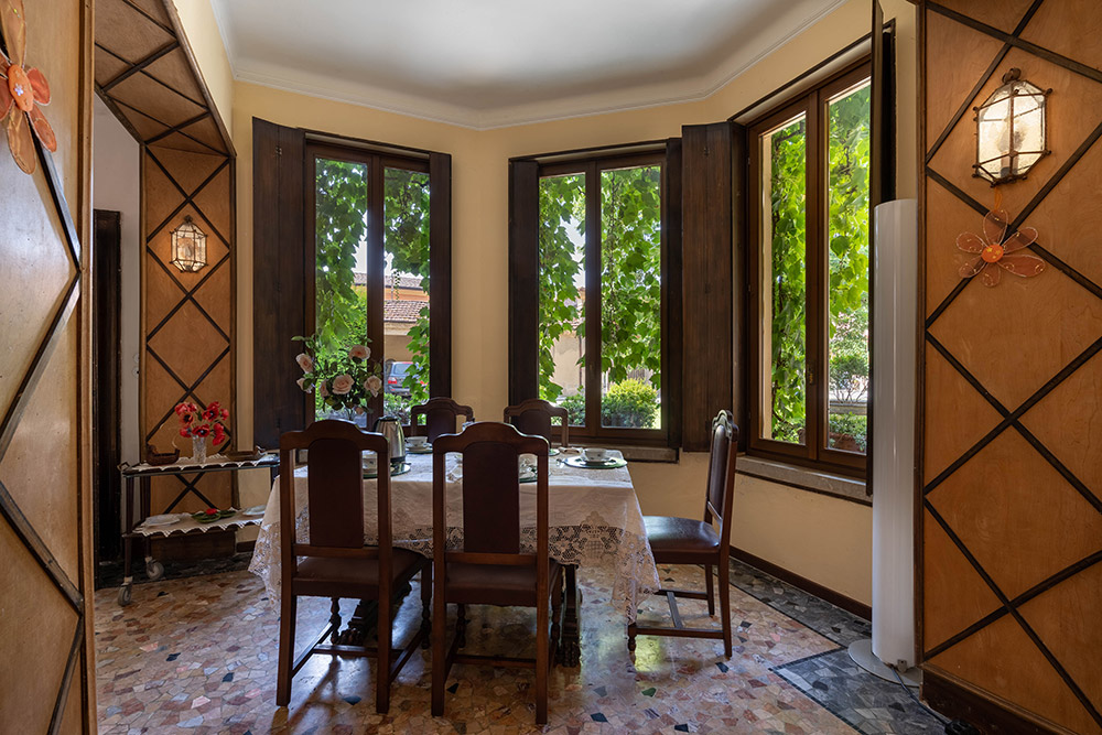 Sala pranzo piccola